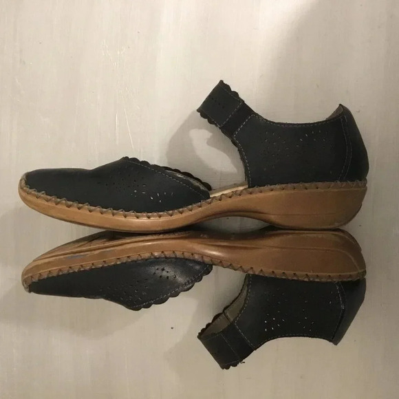 Remonte Soft Casual Comfort Mary Jane's Perforated Leather Black EU 38 US 7 - Picture 2 of 10